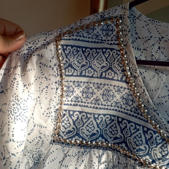 White and Blue Cotton Plus Top - Picture 10 of 15